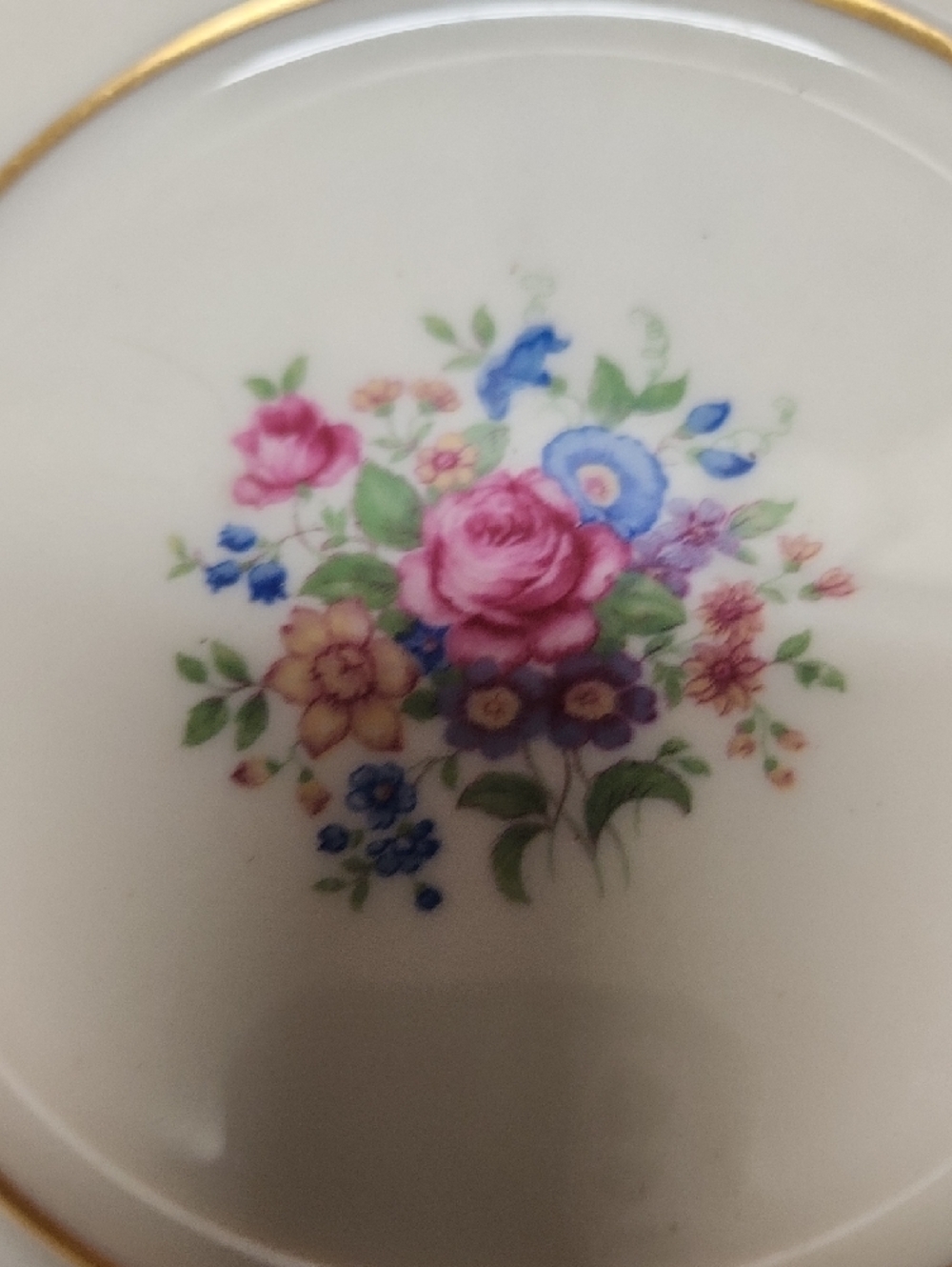 Lenox 6 White Dessert Plate with Pink & Blue Floral Bouquet and Gold Trim - Picture 15 of 15